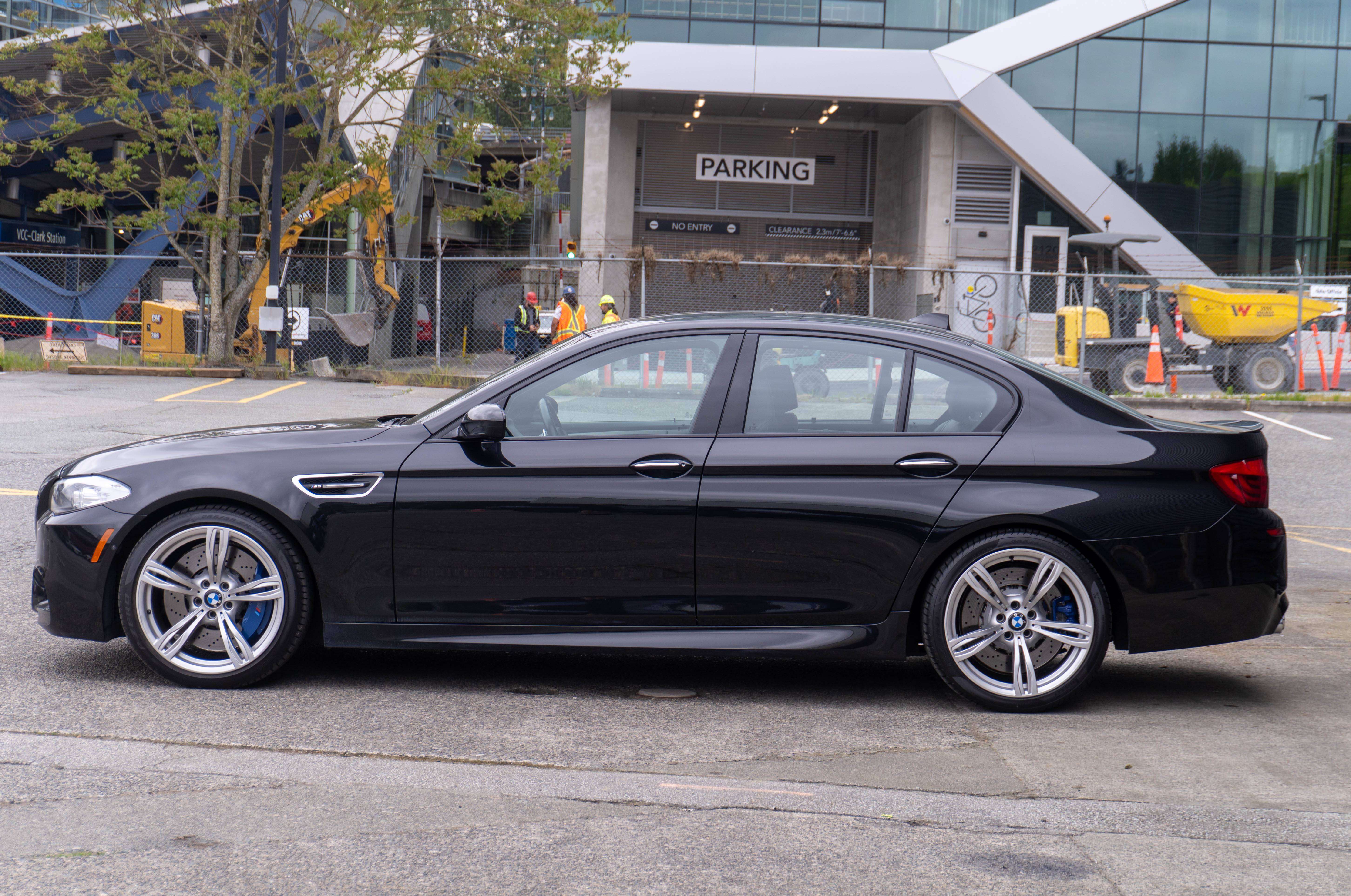 2013 BMW M5 Sedan