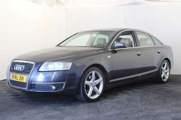 Limousine 3.2 FSi quattro edition