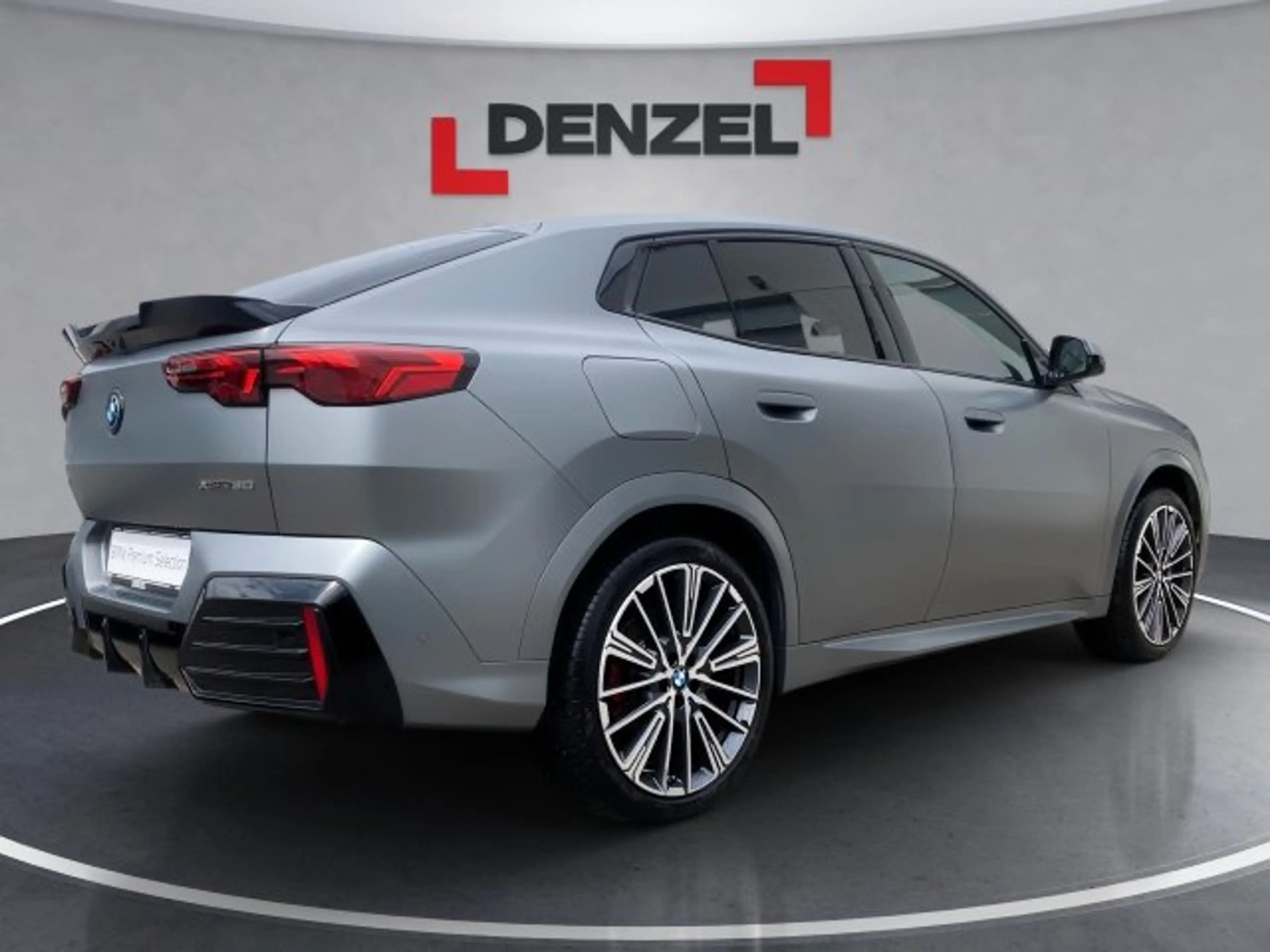 BMW iX2 xDrive30 U10 — photo 4