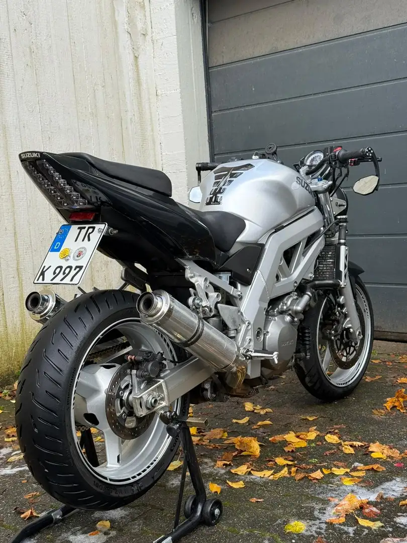 Suzuki SV 1000 N Чорний - 2