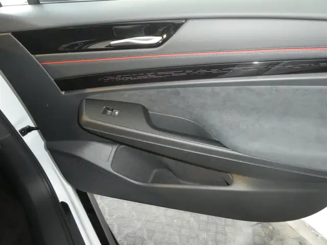 Volkswagen ID.7 Tourer GTX 4MOTION 250 kW Business Ansicht 13