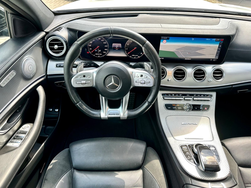 Mercedes-Benz E 63 AMG 4-Matic+,Pano,Night,Drivers,AHK,VOL,TOP — photo 10