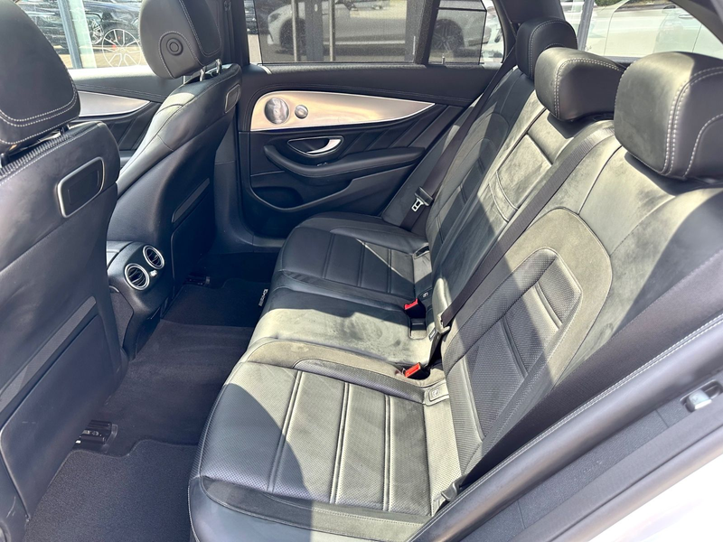 Mercedes-Benz E 63 AMG 4-Matic+,Pano,Night,Drivers,AHK,VOL,TOP — photo 14