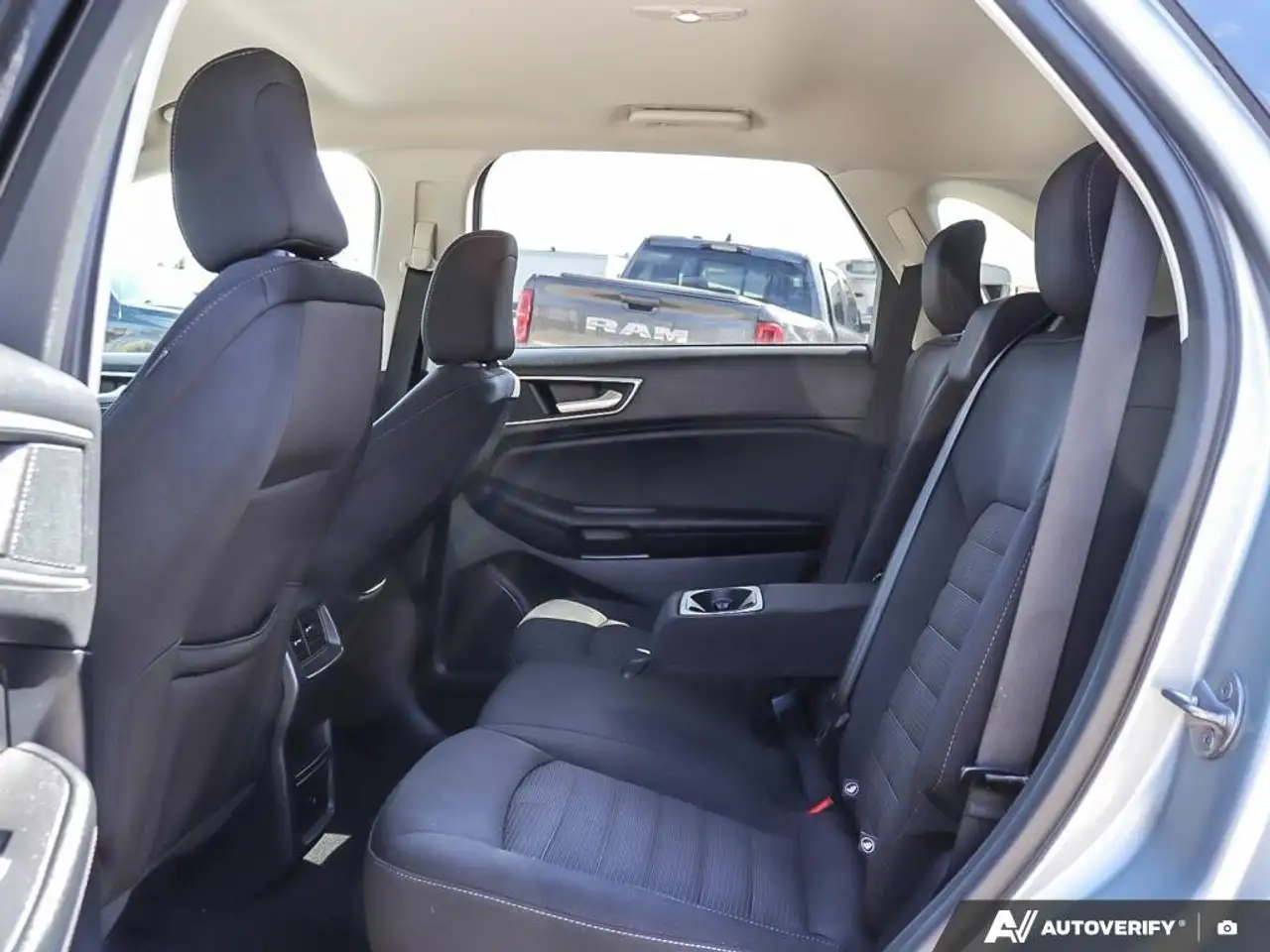 Ford Edge снимка Ford Edge