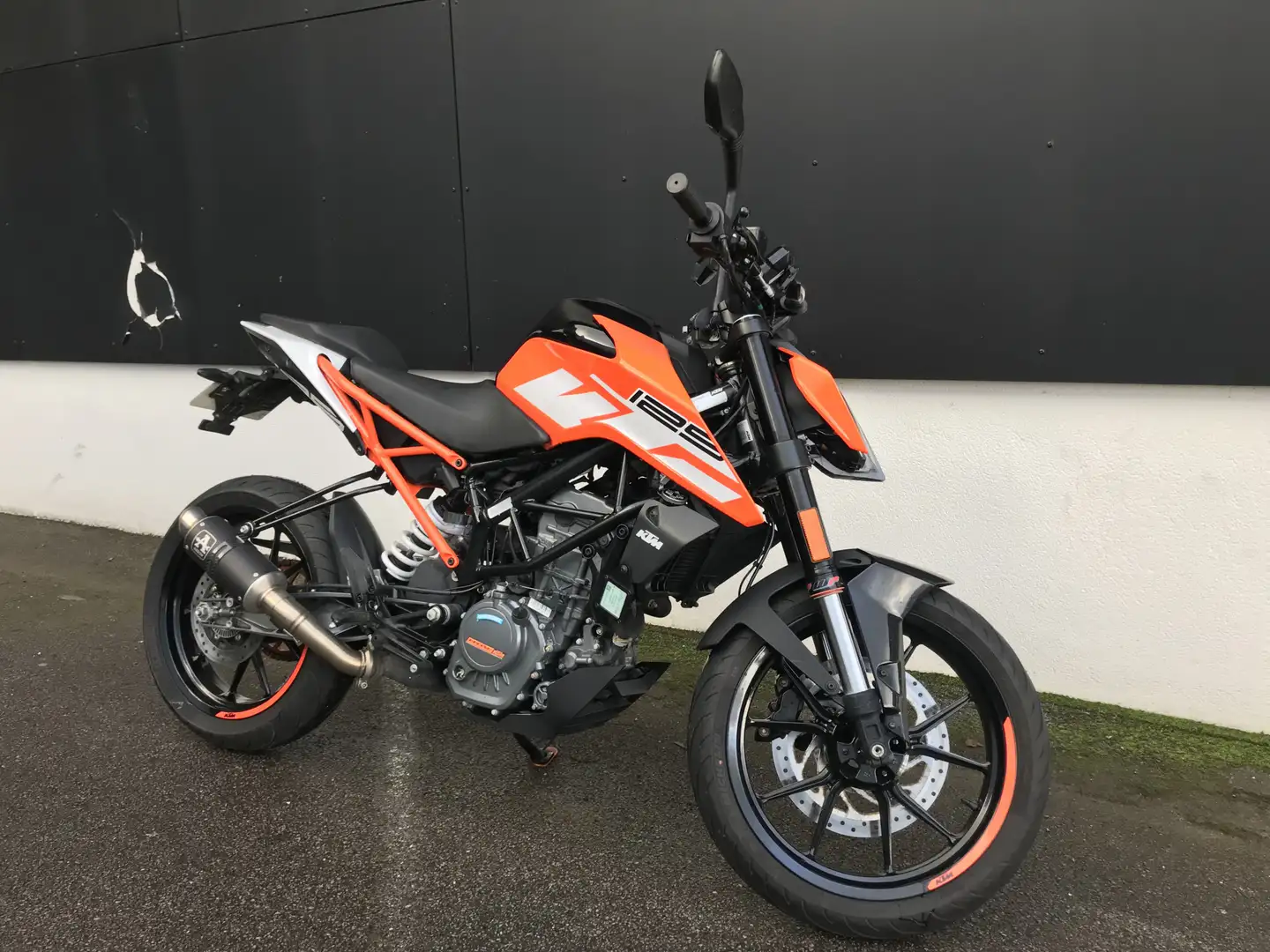 KTM 125 Duke Oranje - 1