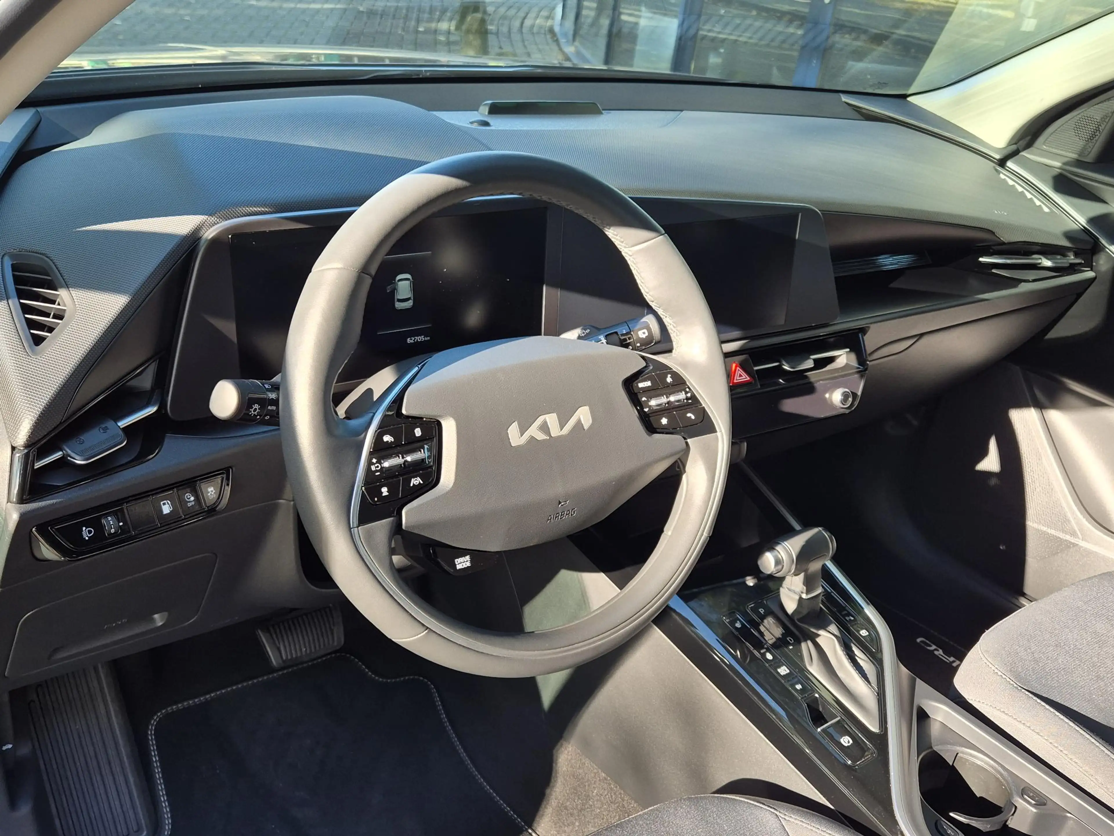 Kia Niro 1.6 GDi PHEV DynamicLine | PDC + Camera |Climate c — photo 14