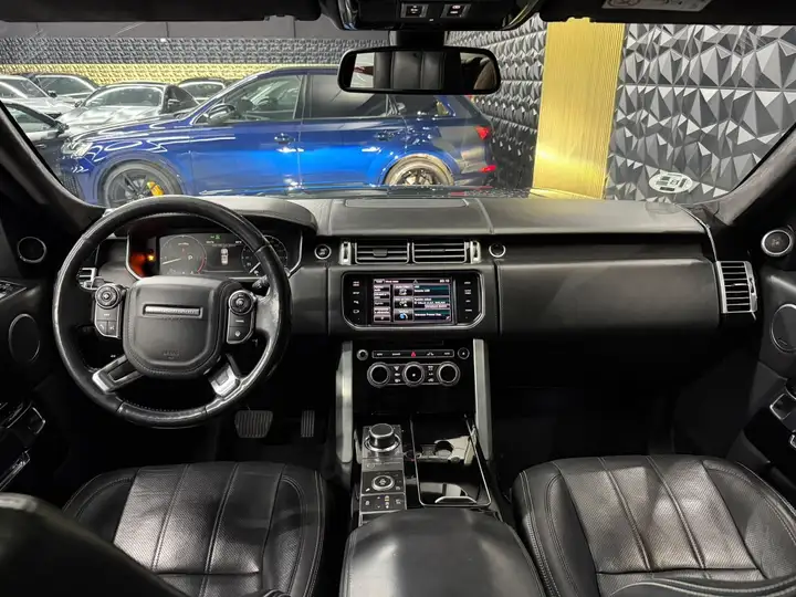 Land Rover Range Rover 4.4 SDV8 Vogue 2015, foto 11