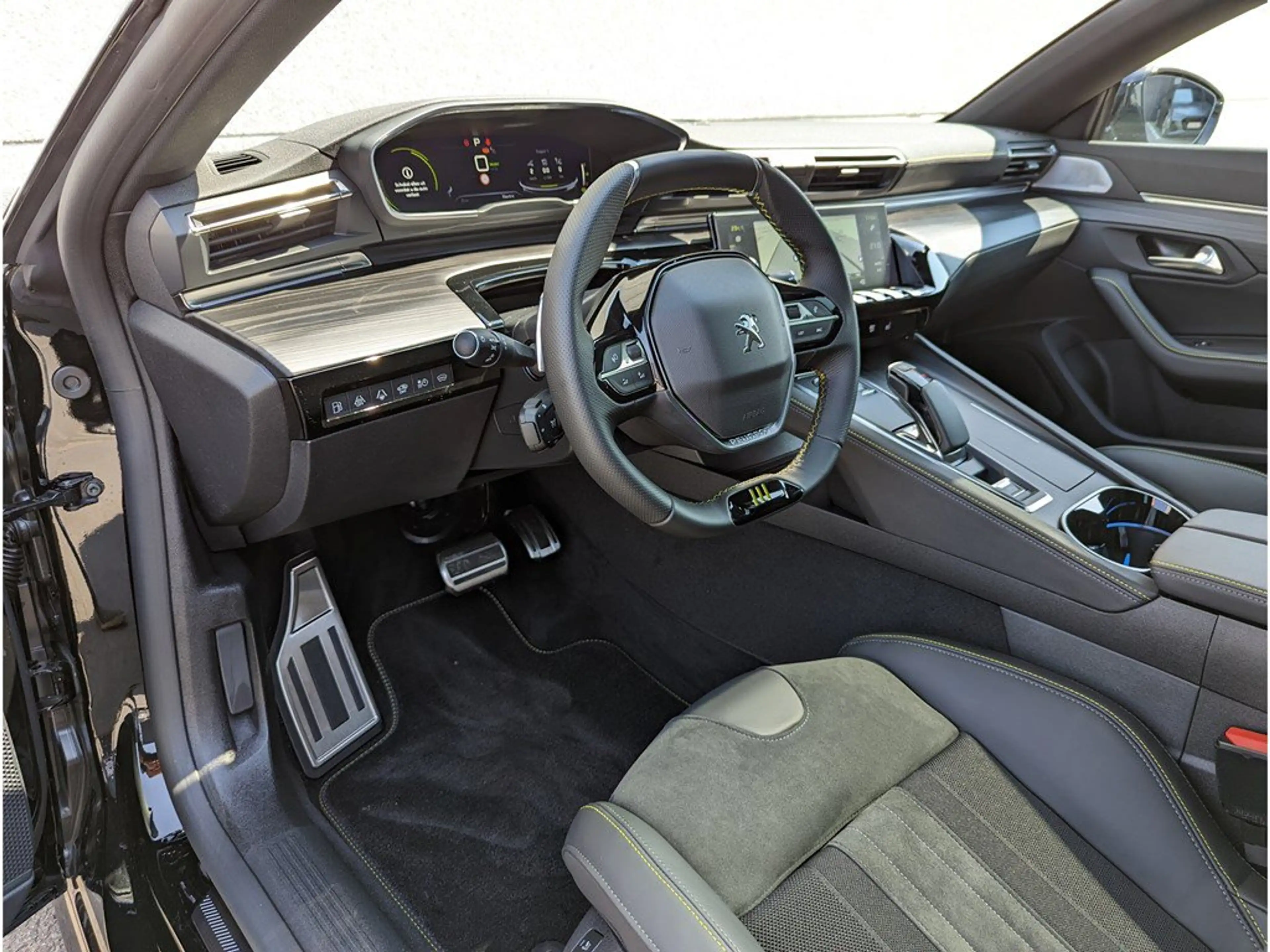 Peugeot 508 *GPS*CAMERA*PANO* PSE e-EAT8 360 PK — photo 2