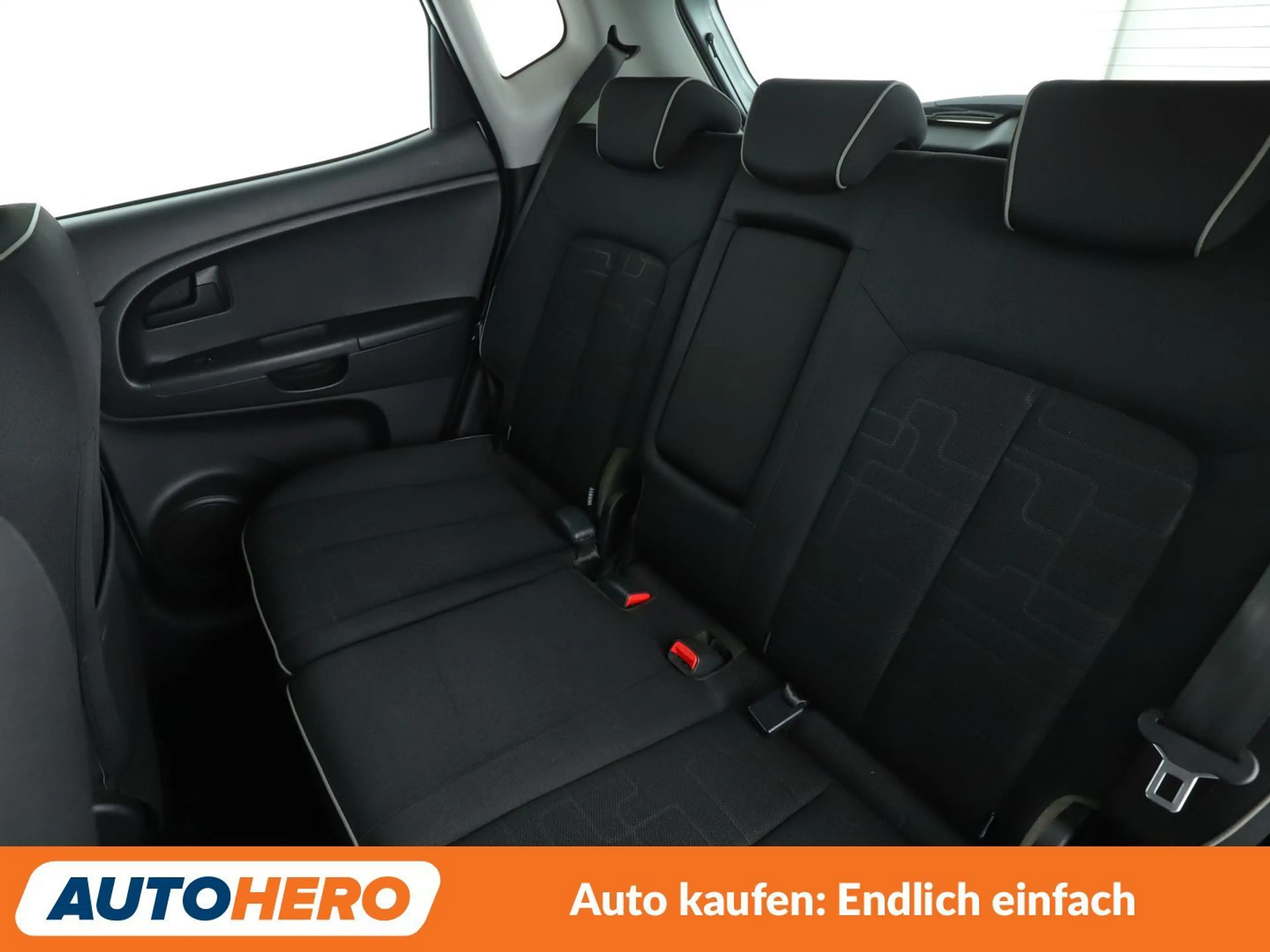 Kia Venga 1.6 Dream Team Aut.*NAV*CAM*PDC*SHZ*ALU*KLIMA* — photo 14