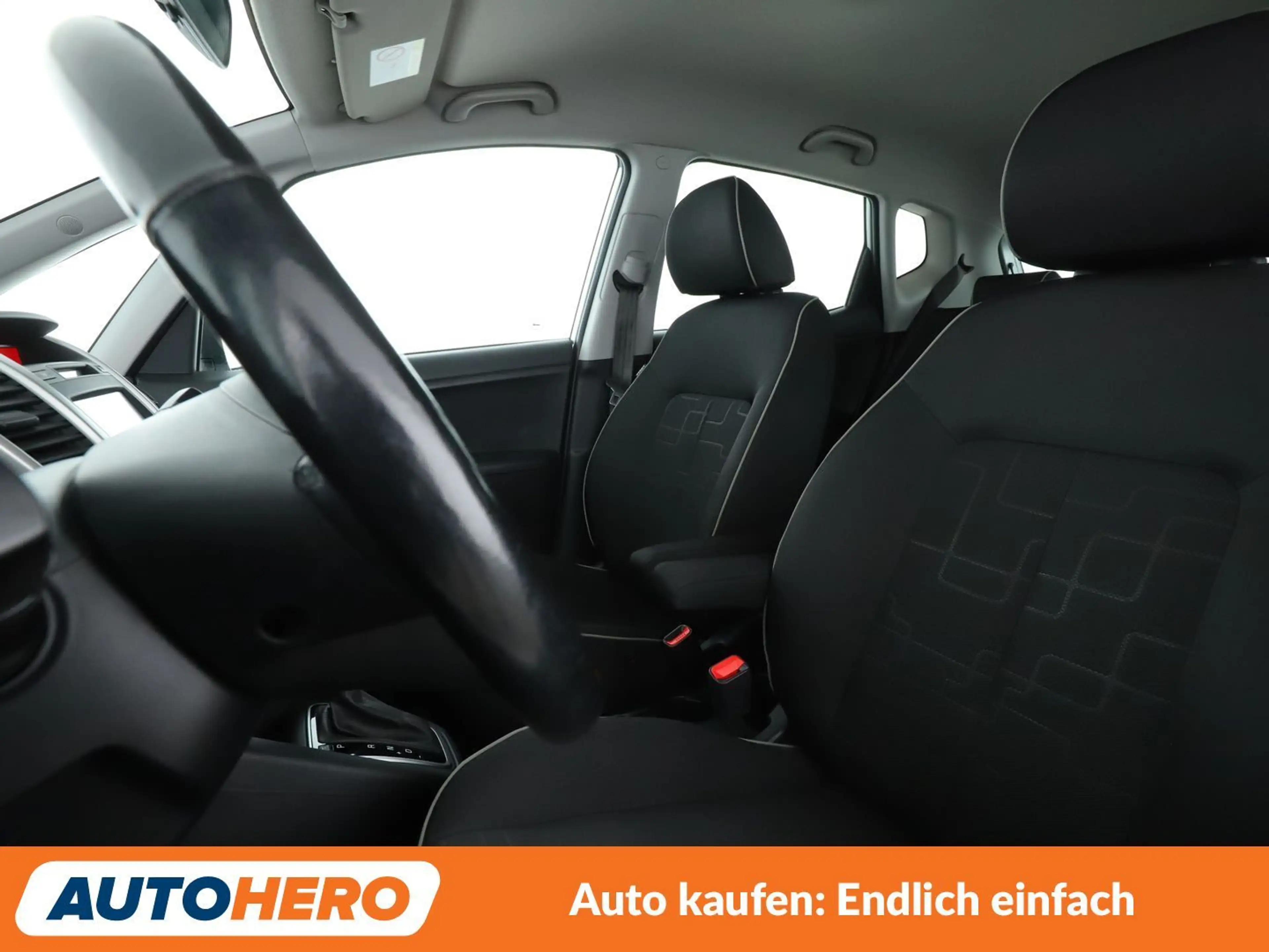 Kia Venga 1.6 Dream Team Aut.*NAV*CAM*PDC*SHZ*ALU*KLIMA* — photo 10
