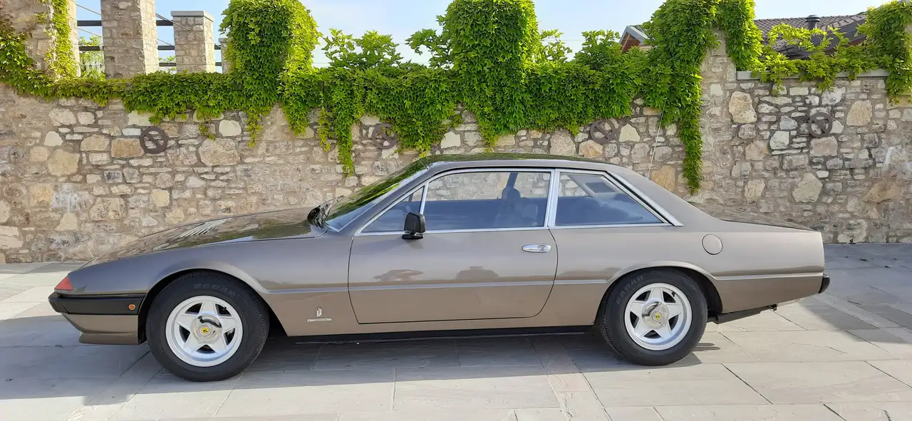 Ferrari 365 GT4 2+2 MOTORE RIFATTO A NUOVO!, foto 2