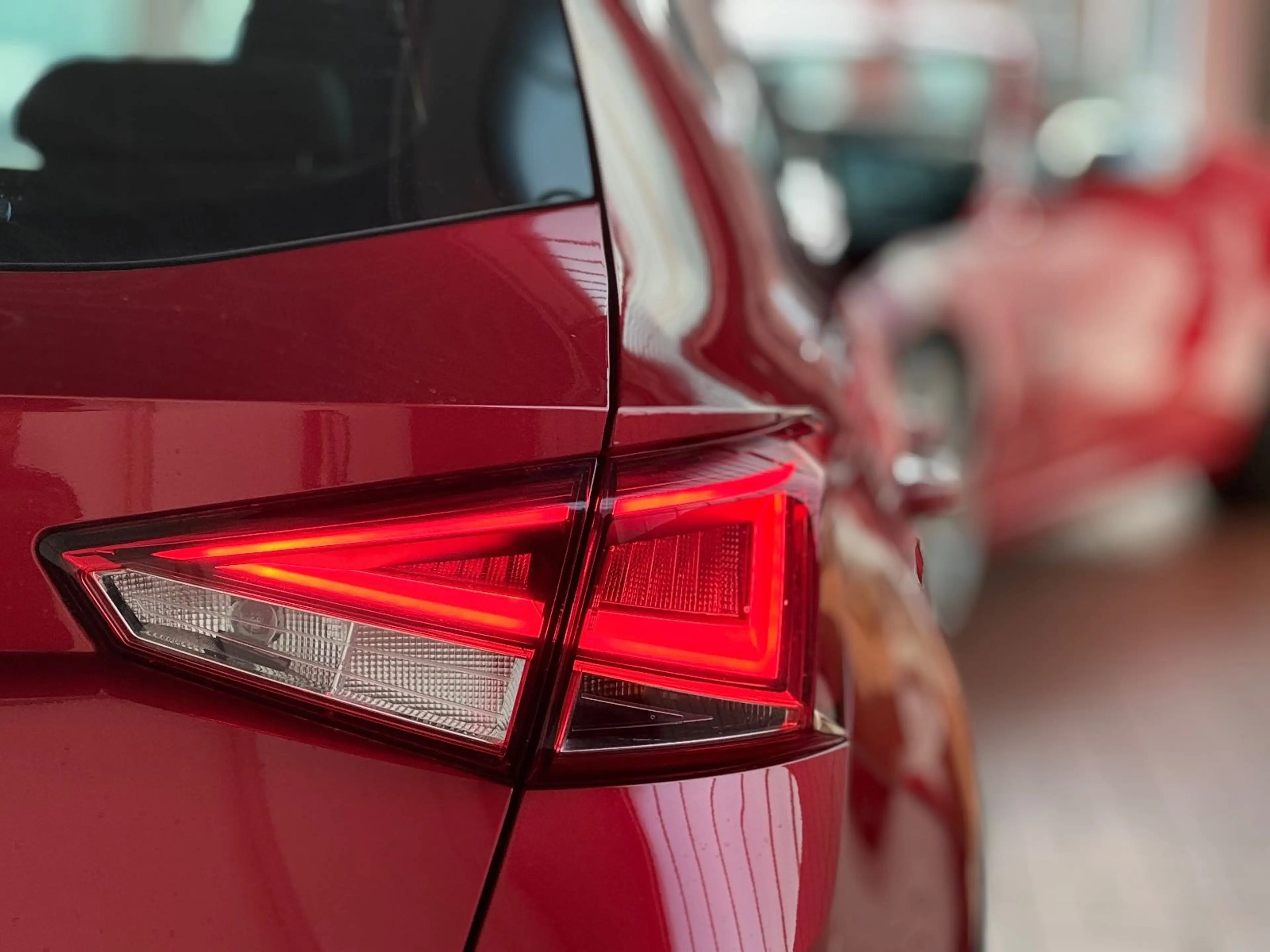 SEAT Arona 1.0 TSI Xcellence/1.Hd/Carplay/Navi/LED — photo 7