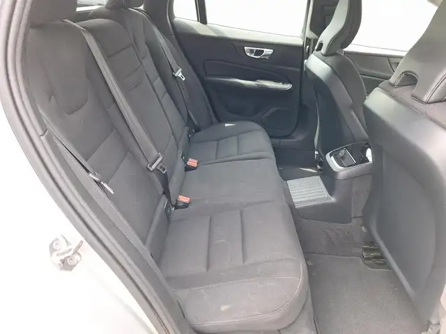 Volvo V60 view 6