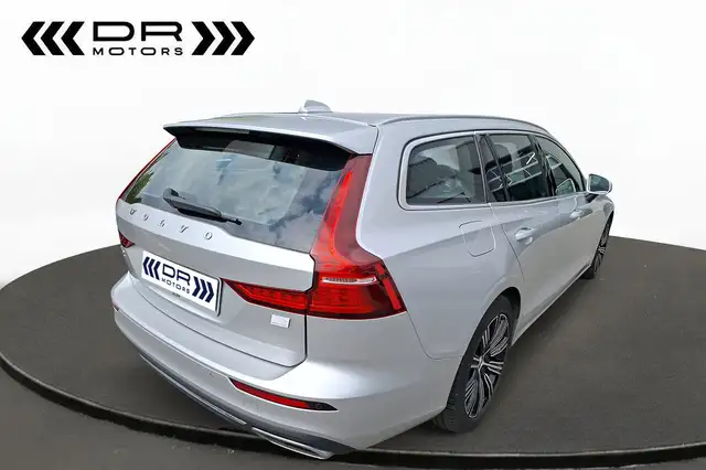 Volvo V60 view 4