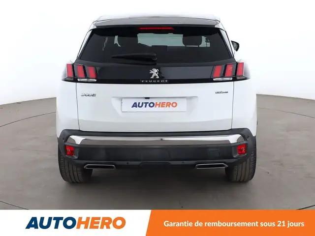 Peugeot 3008 view 5