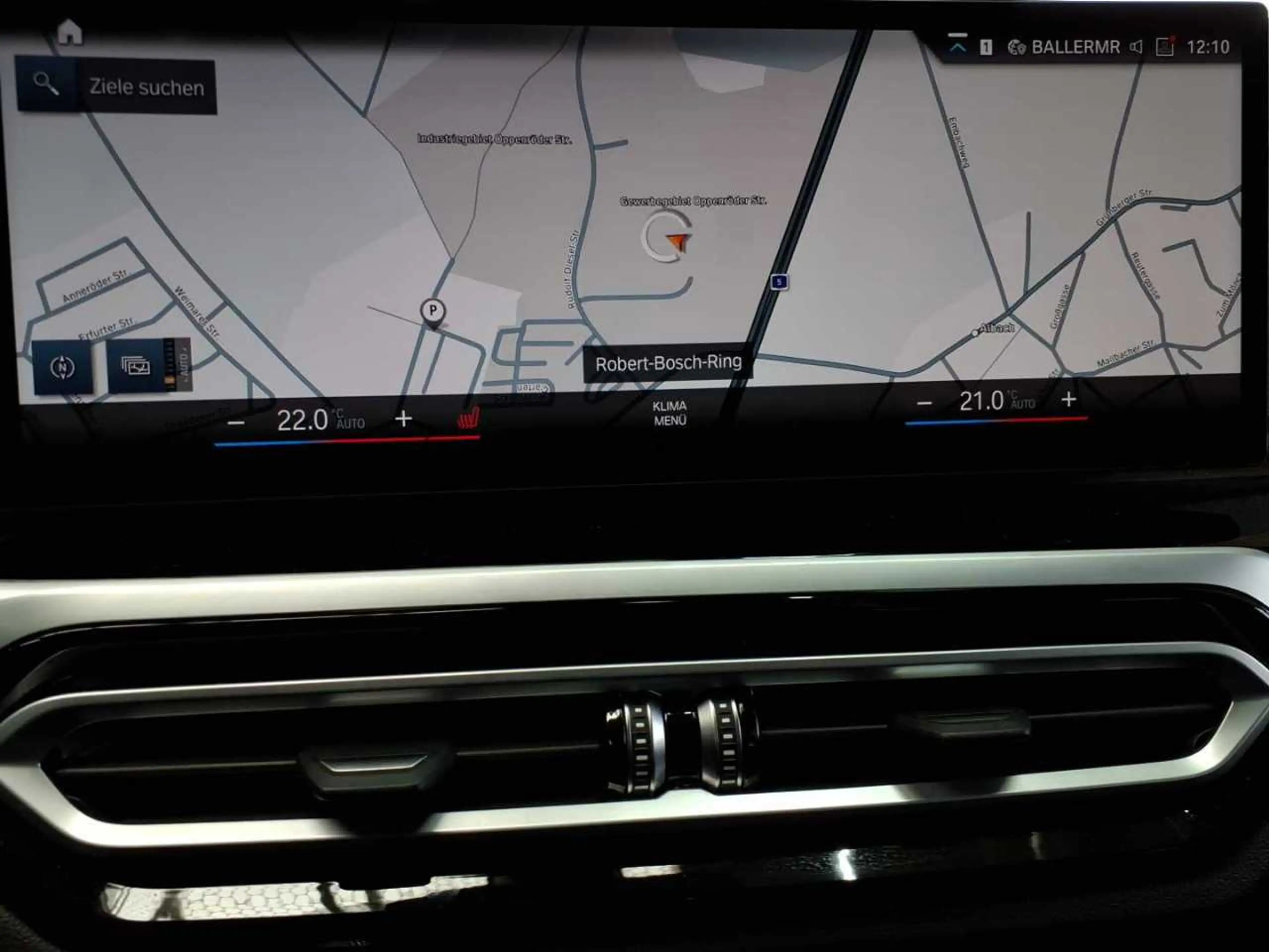 BMW 318 318d Touring Aut. — photo 12