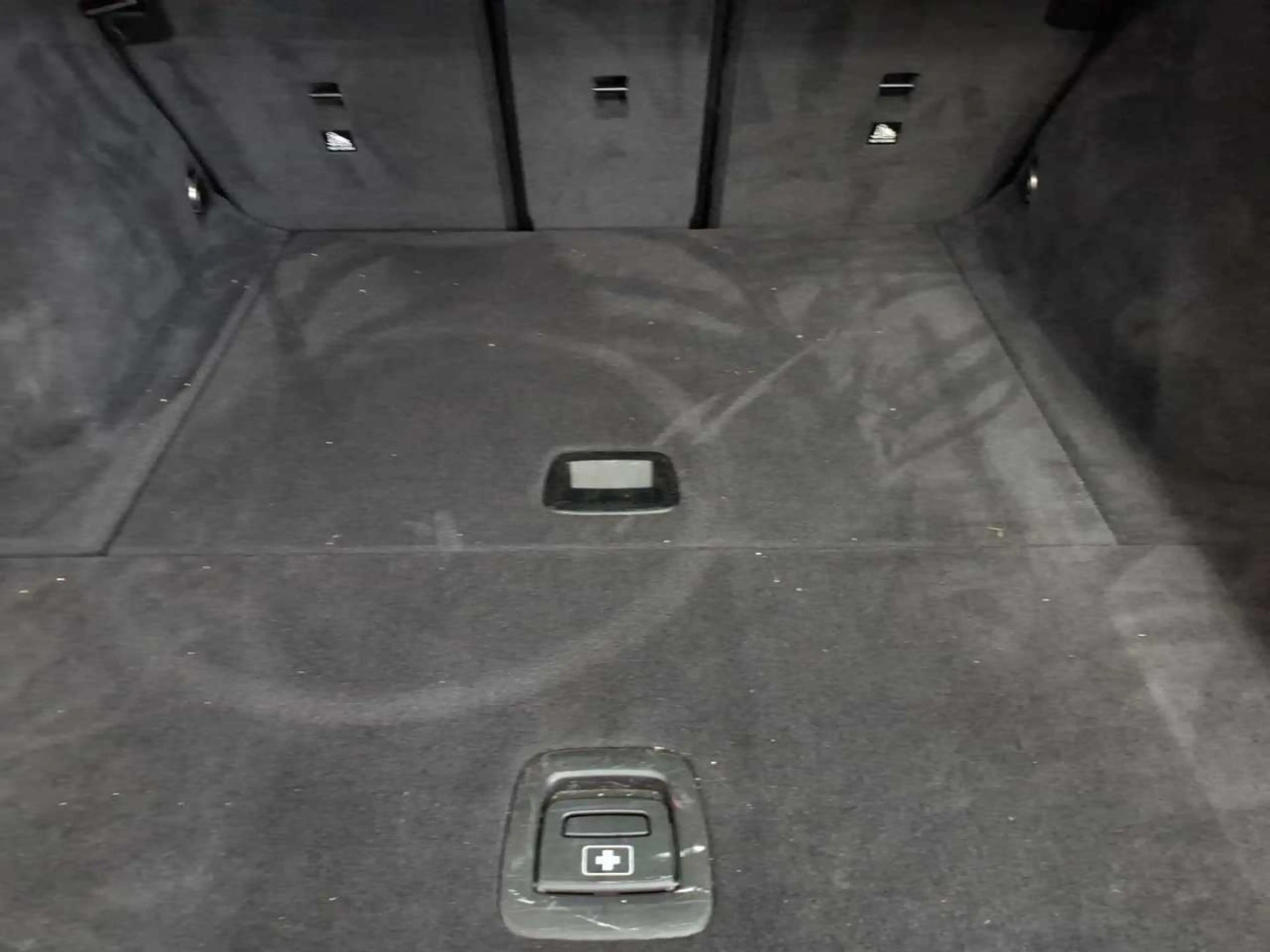 BMW 318 318d Touring Aut. — photo 15