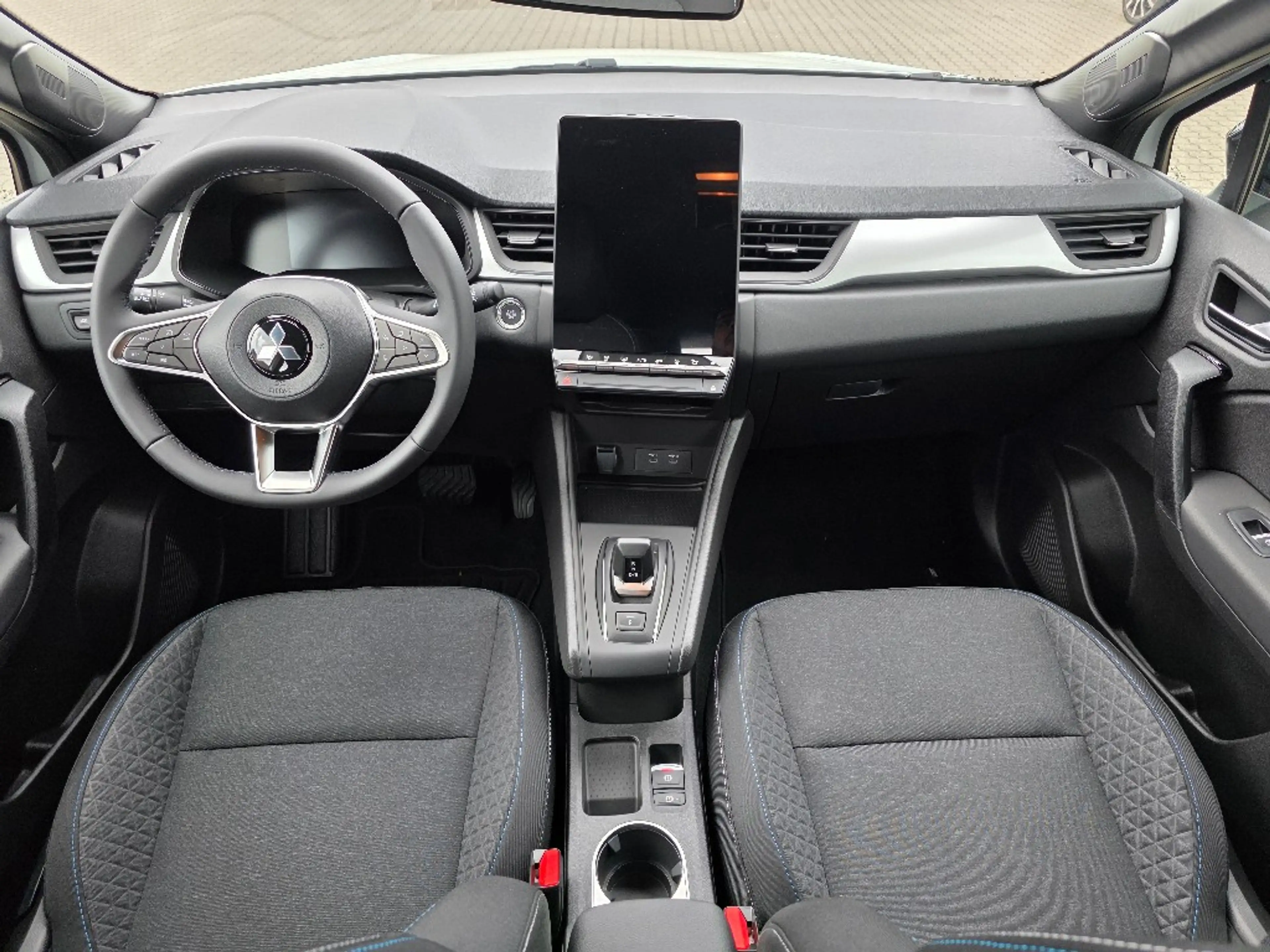 Mitsubishi Grandis Diamant PLUS 1.8 Hybrid — photo 13