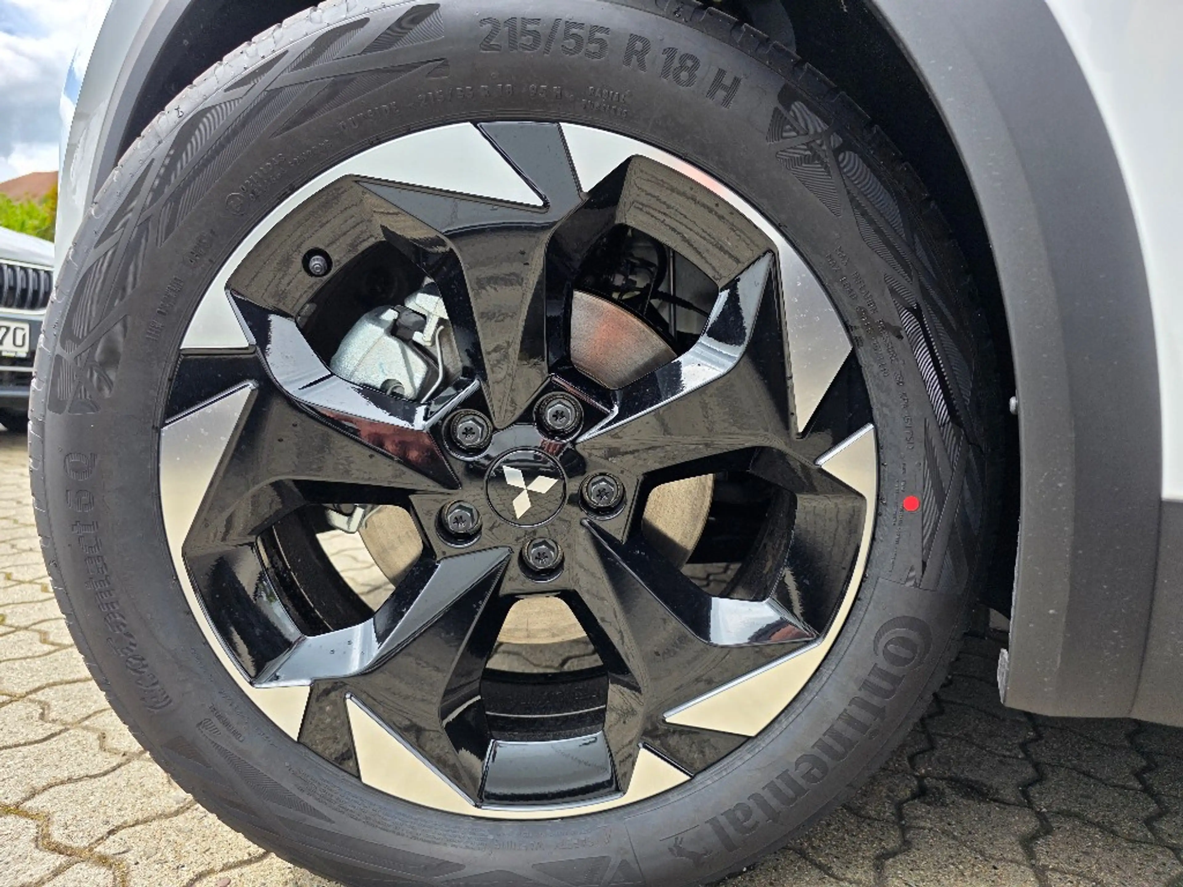Mitsubishi Grandis Diamant PLUS 1.8 Hybrid — photo 5