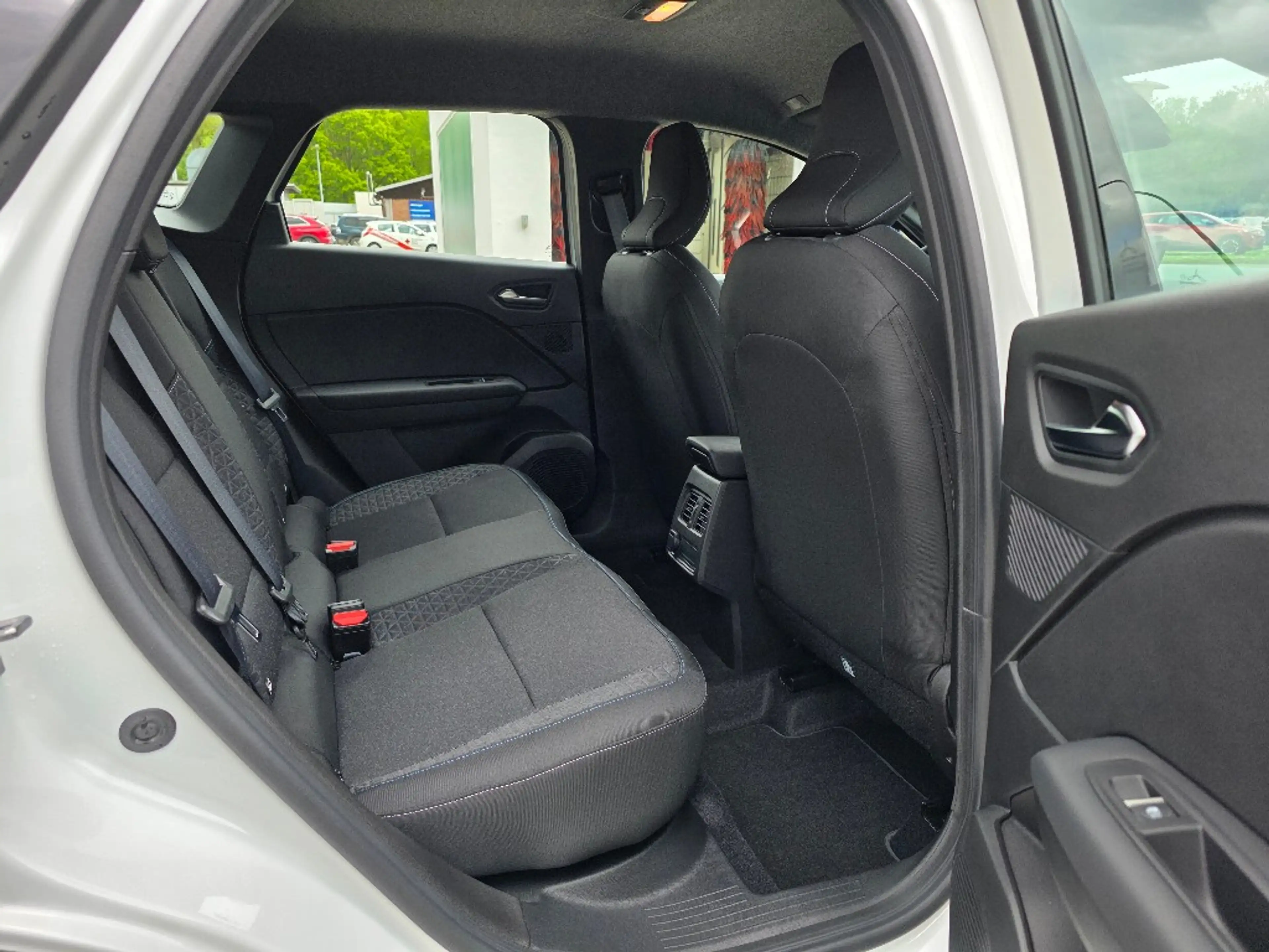 Mitsubishi Grandis Diamant PLUS 1.8 Hybrid — photo 8