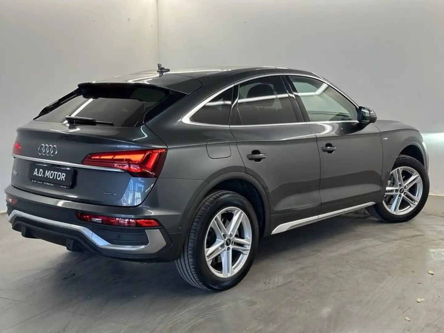 Audi Q5 Sportback 40 2.0 tdi mhev 12V S line Plus quattro Grigio - 2