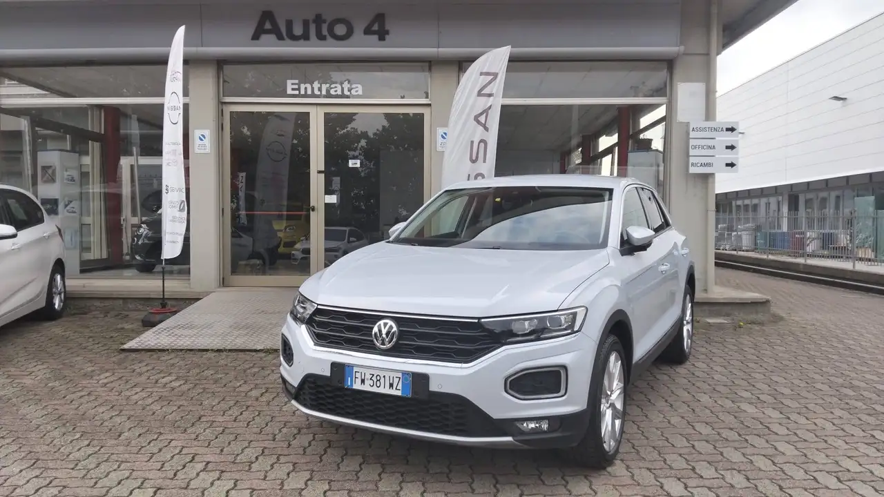 Volkswagen T-Roc T-Roc I 2017 1.5 tsi Advanced — photo 1 of 15