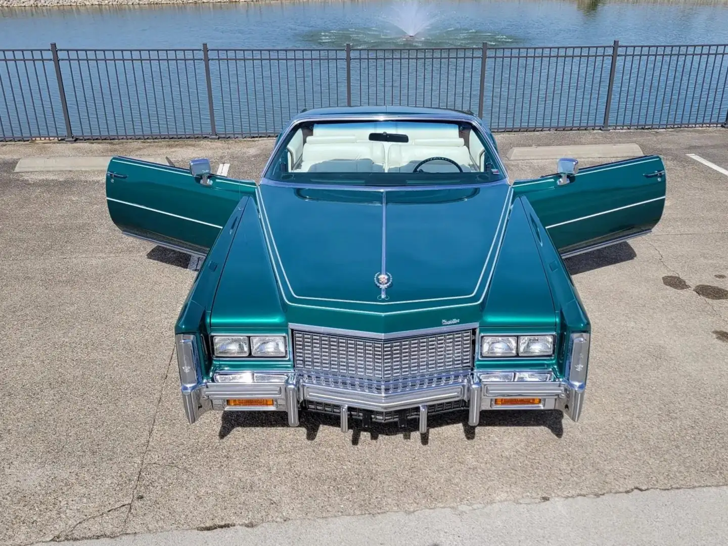 Cadillac Eldorado Grün - 2