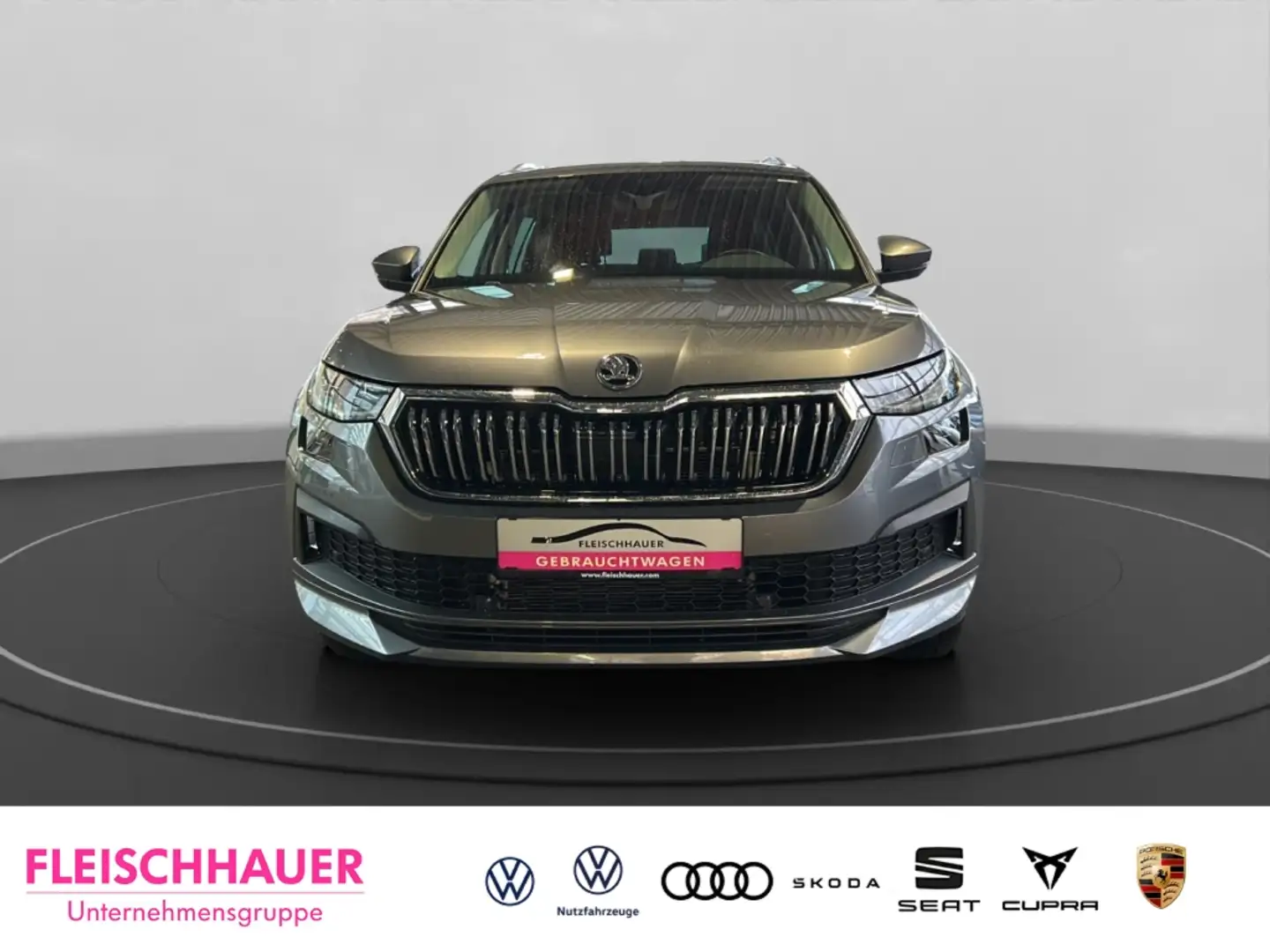 Skoda Kodiaq 4x4 L&K 2,0 TSI DSG+PANORAMA+AHK+SHZ+ACC Grau - 2