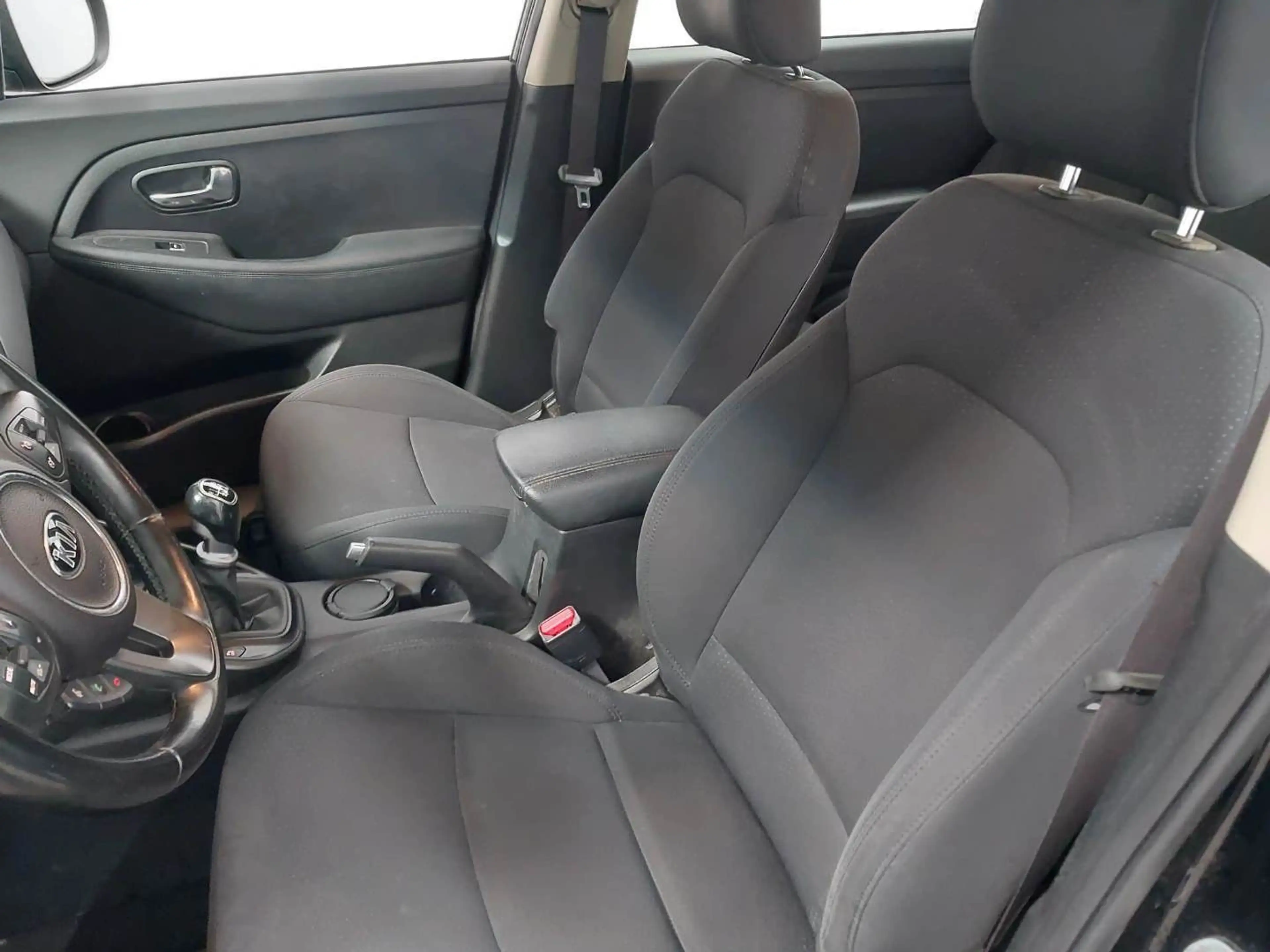 Kia Carens 1.6 GDI "Edition 7"|1.Hand|Klima|PDC|Tempomat — photo 12