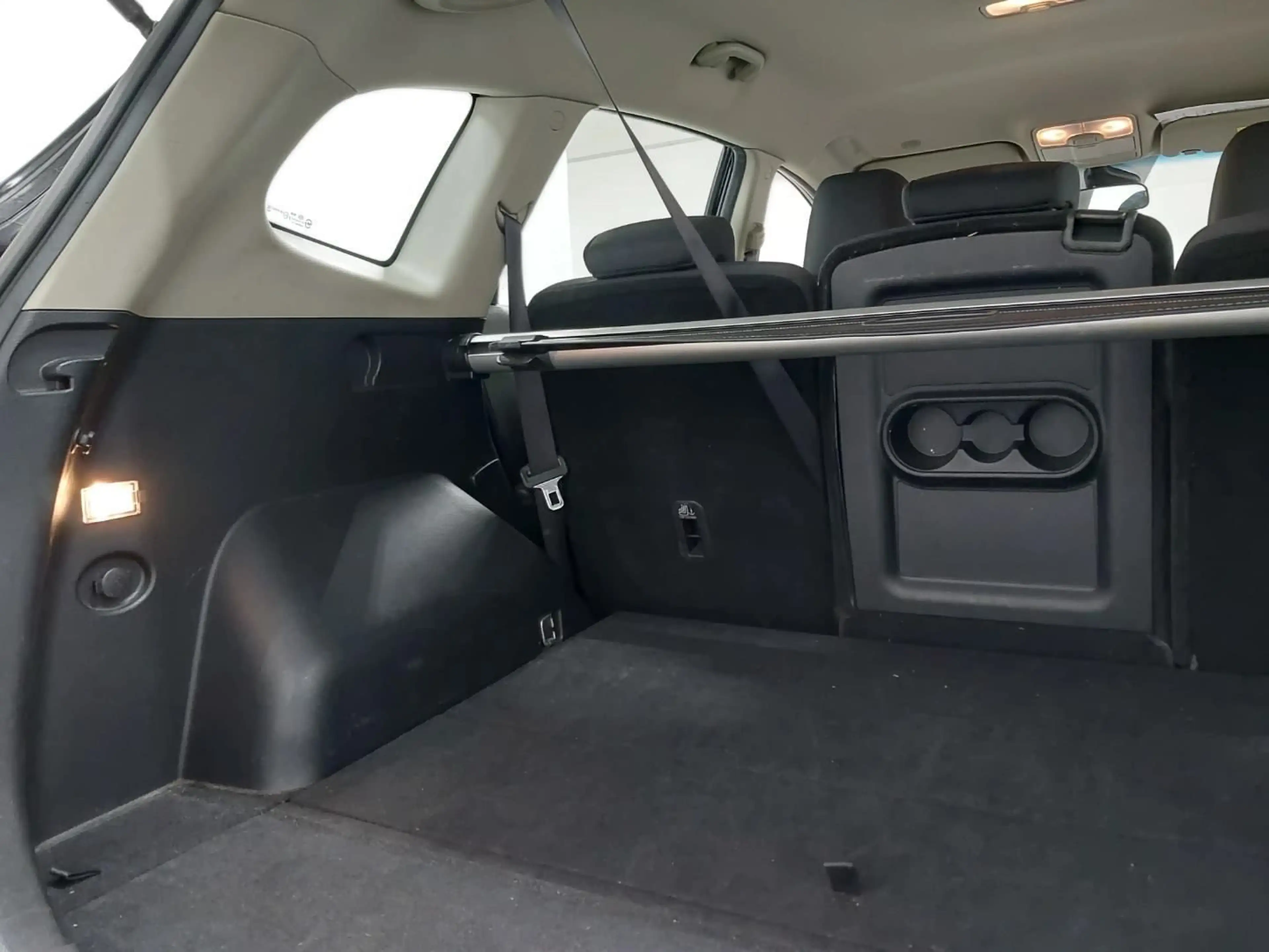 Kia Carens 1.6 GDI "Edition 7"|1.Hand|Klima|PDC|Tempomat — photo 15