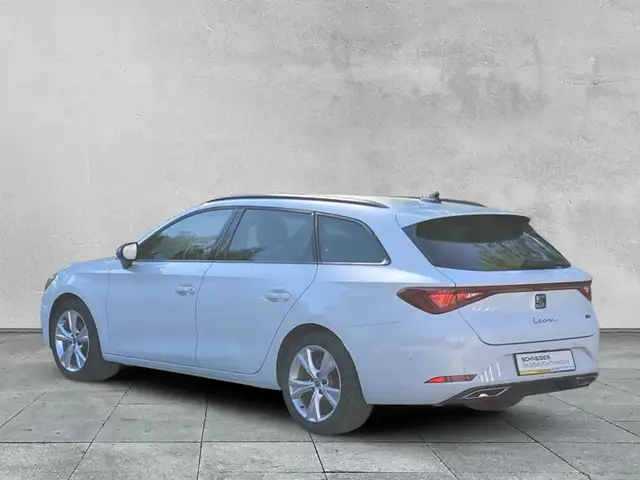 SEAT Leon view 3