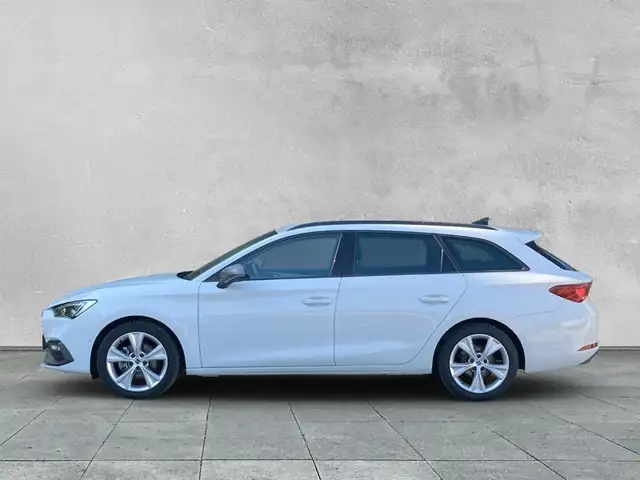 SEAT Leon view 2