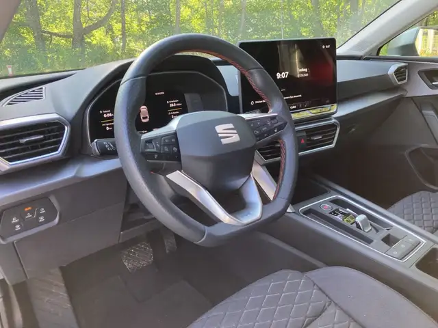 SEAT Leon view 10