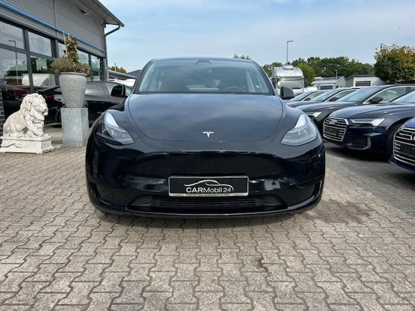 Tesla Model Y Basis RWD*R-Cam*ACC*Pano*Nav* Schwarz - 2