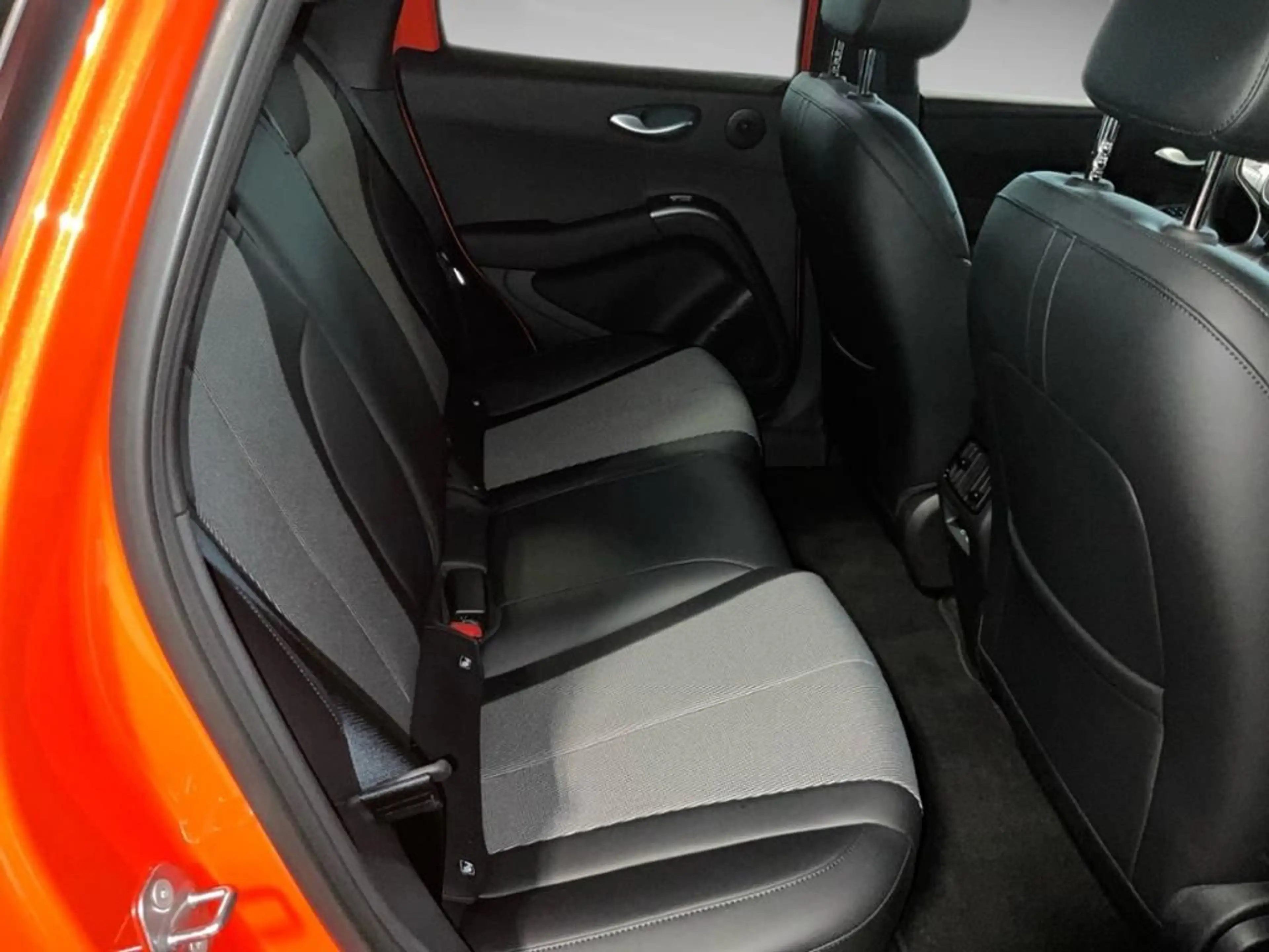 BYD Dolphin G DM-i Comfort 360 ACC AUT Fernlichtass. — photo 11