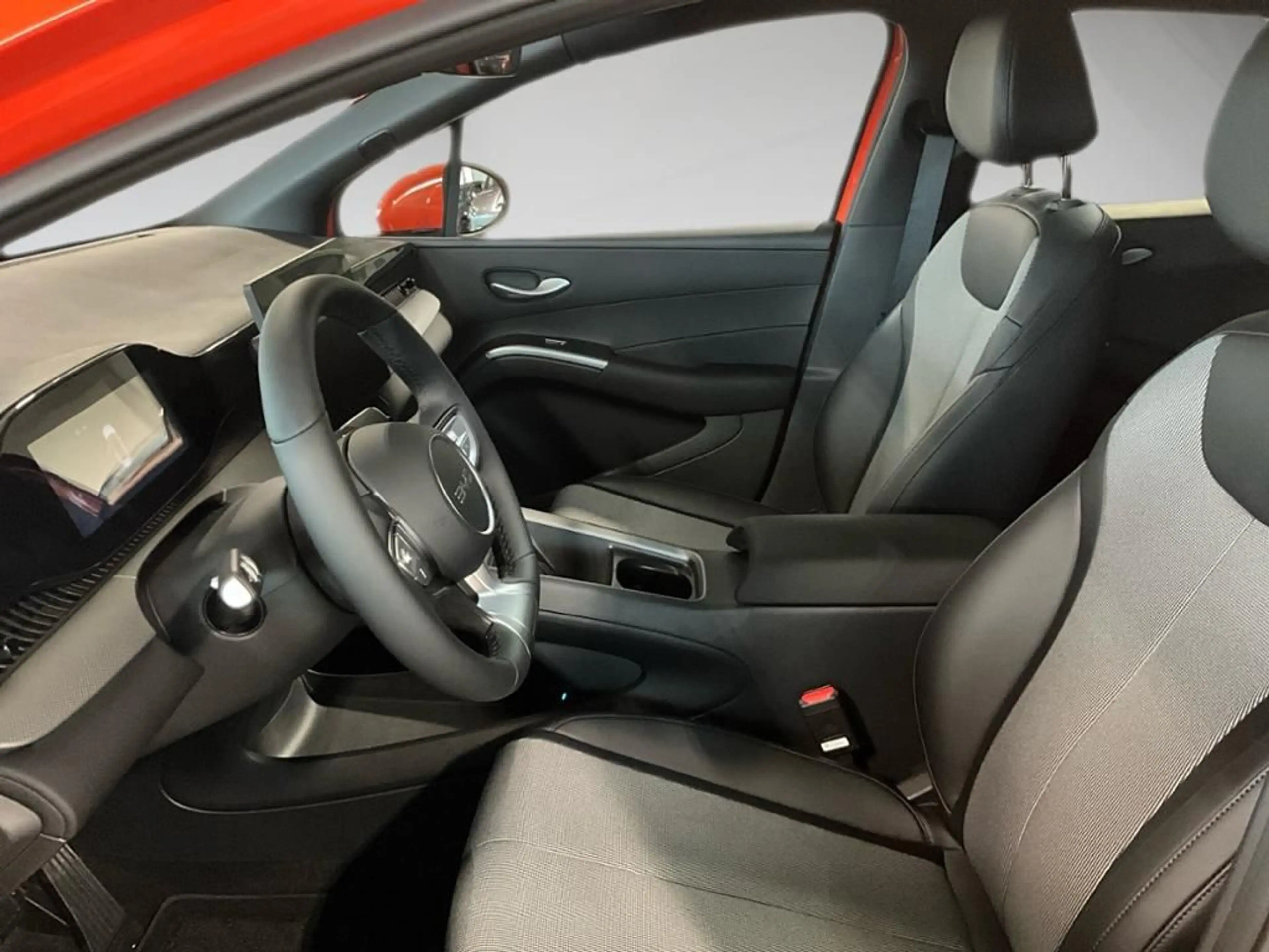 BYD Dolphin G DM-i Comfort 360 ACC AUT Fernlichtass. — photo 8