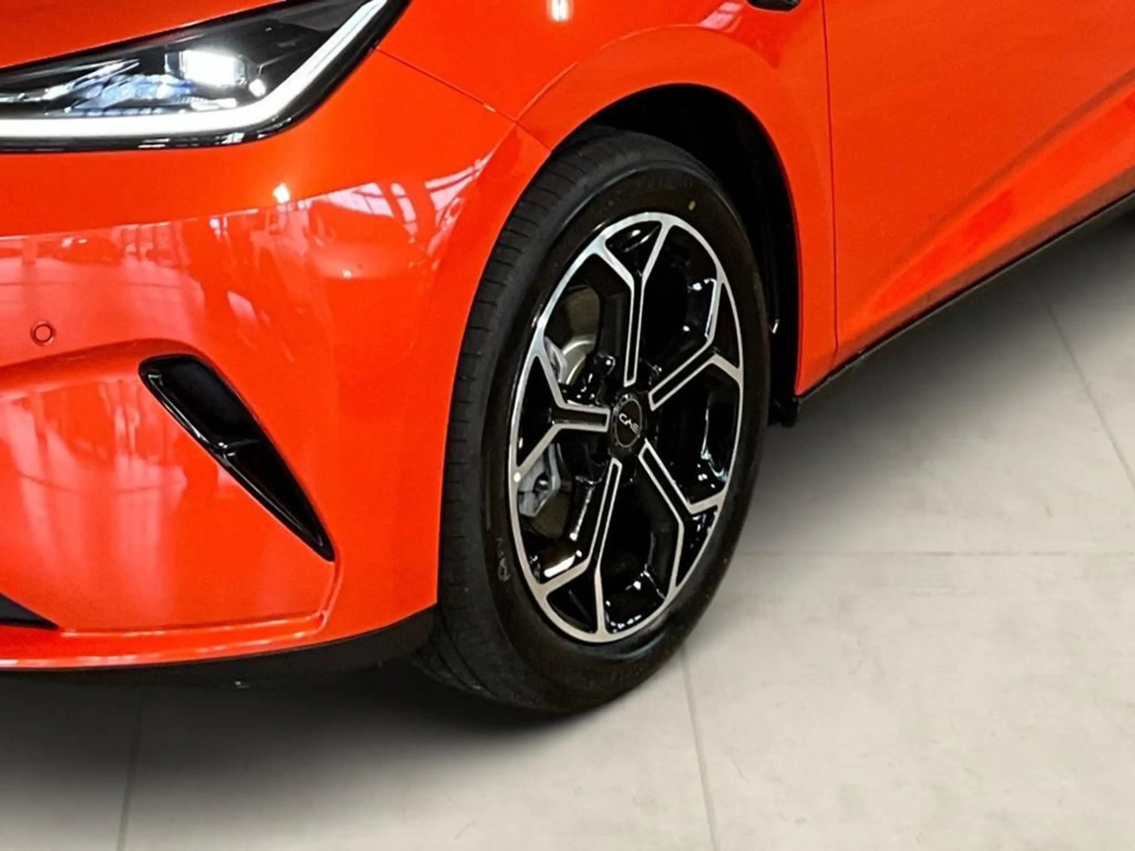 BYD Dolphin G DM-i Comfort 360 ACC AUT Fernlichtass. — photo 7