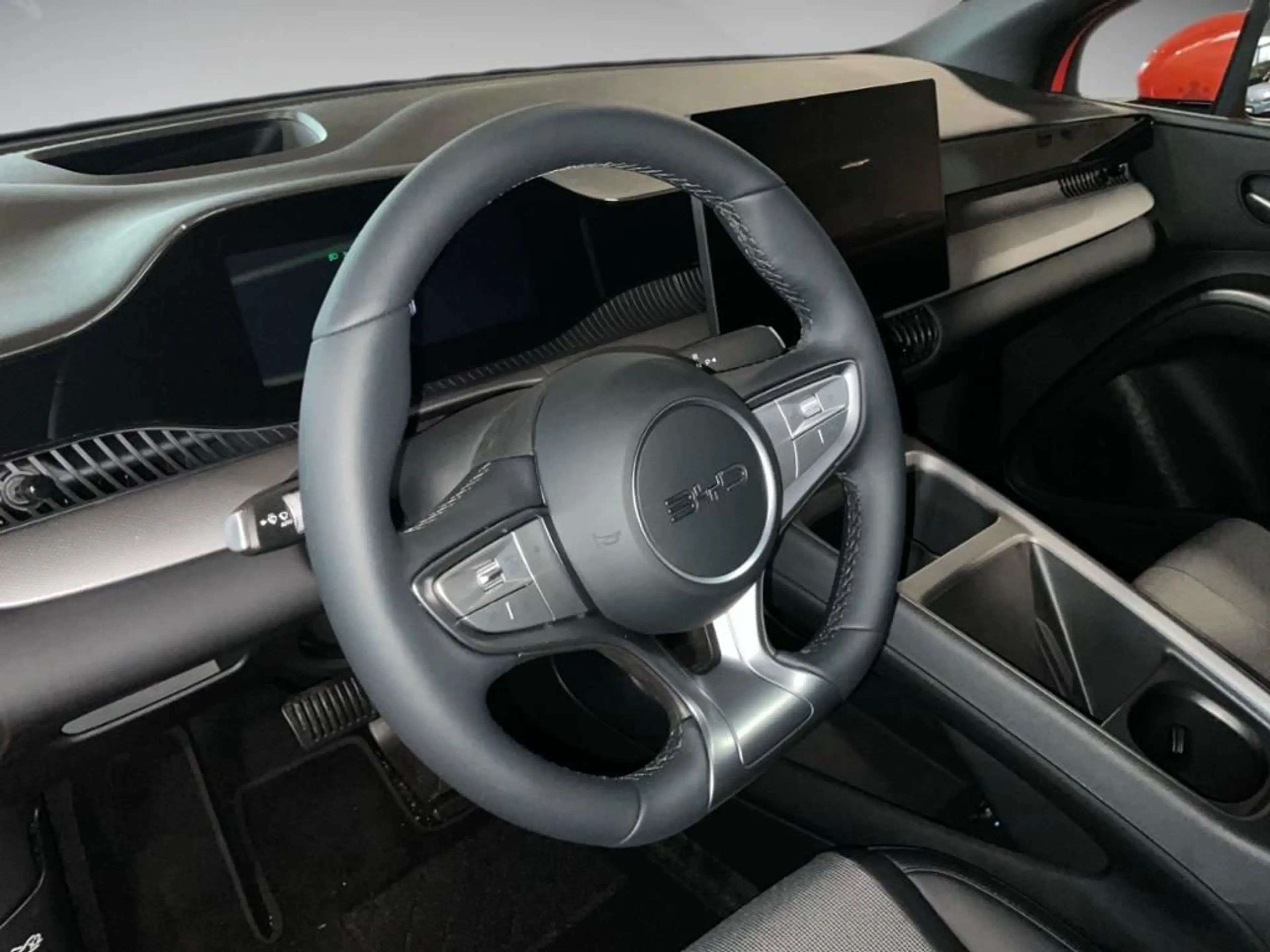 BYD Dolphin G DM-i Comfort 360 ACC AUT Fernlichtass. — photo 9