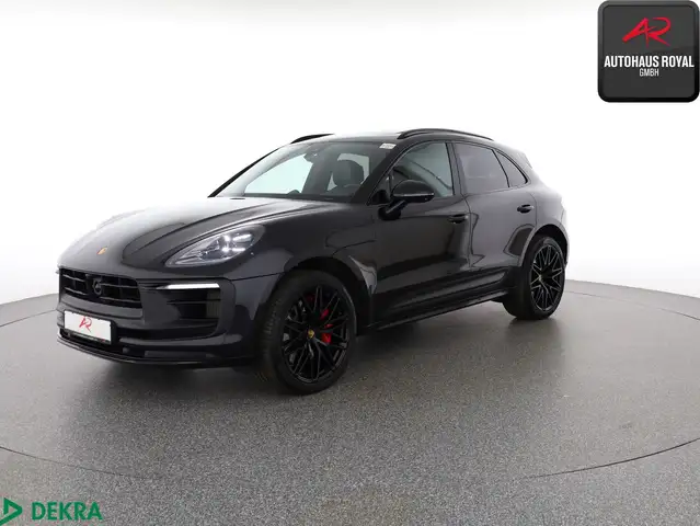 2022 Porsche Macan in Black for sale