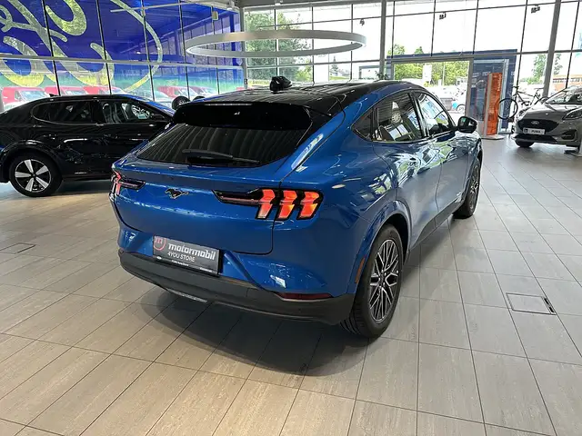 Ford Mustang Mach-E Elektro 88kWh Extended Range AWD Premium Ansicht 2