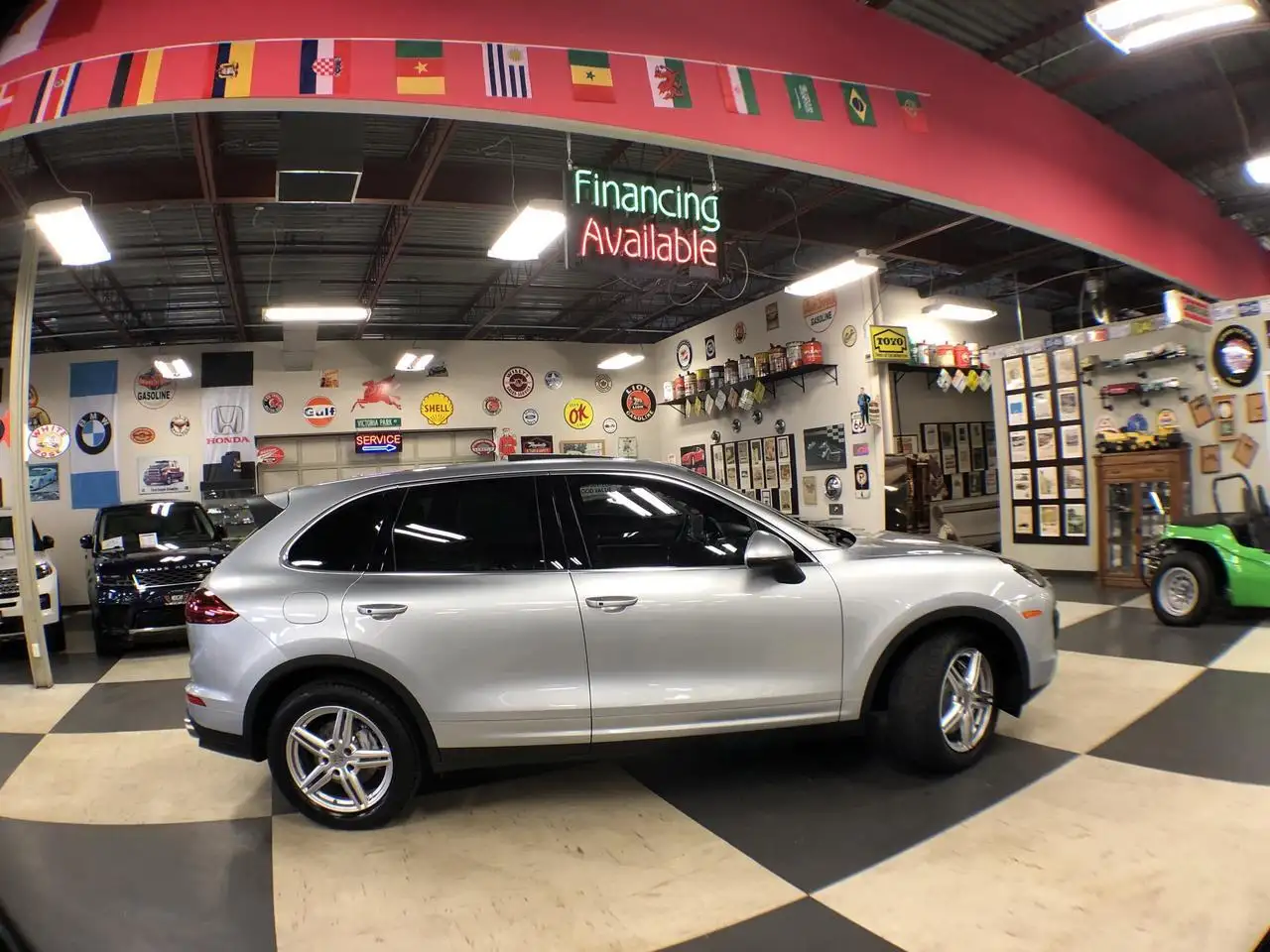 Porsche Cayenne снимка Porsche Cayenne