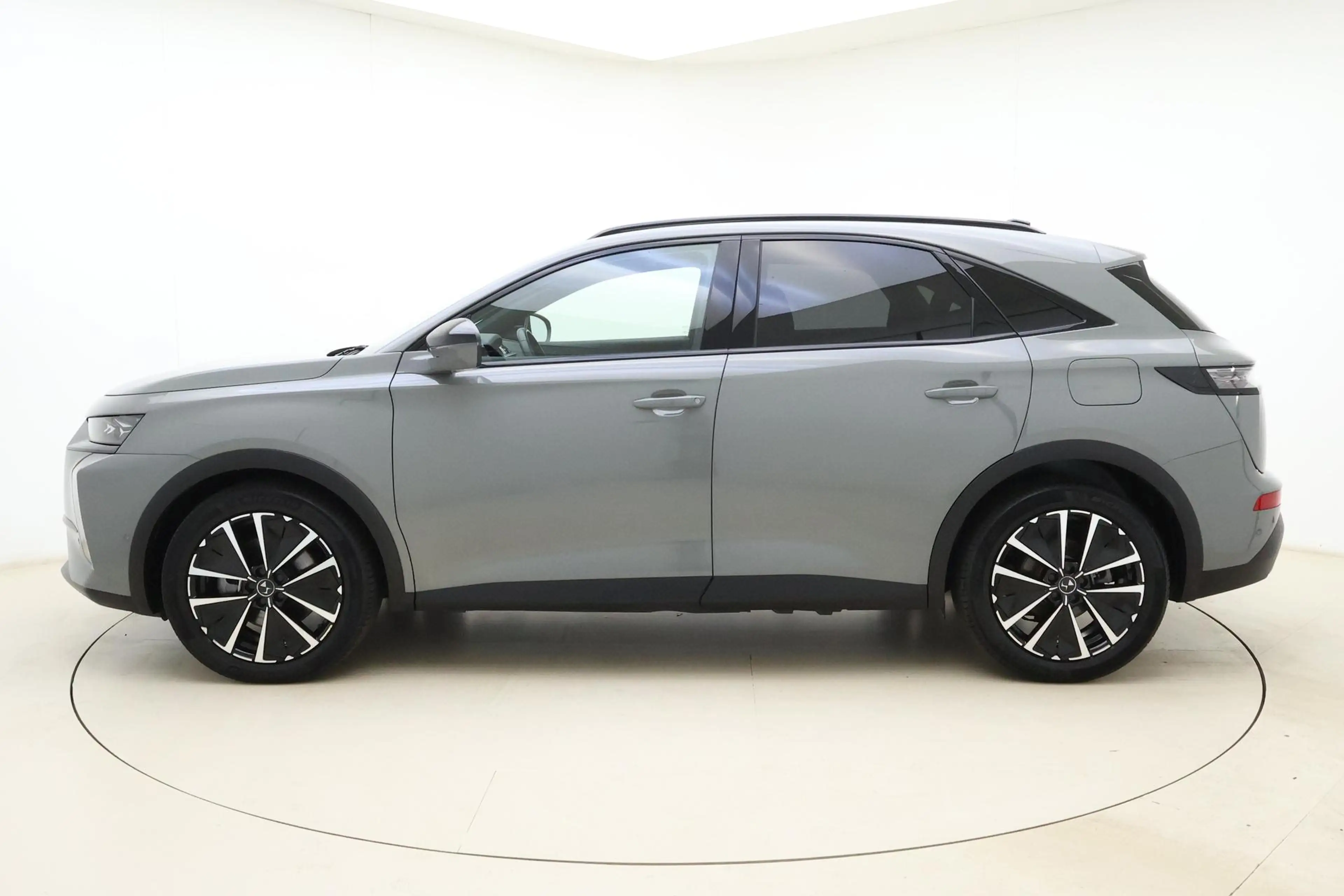 DS Automobiles DS 7 1.6 PHEV 300pk 4x4 Pallas | Panoramadak | 19inch L — photo 5