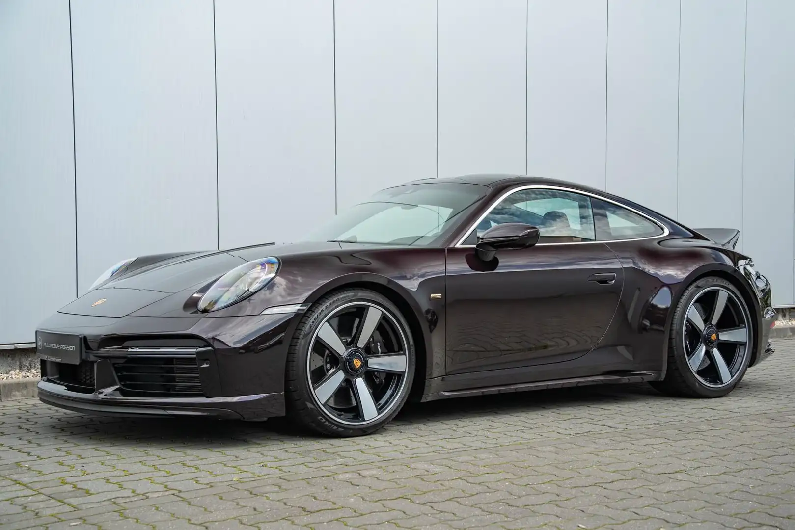 Porsche 992 911 / 992 Sport Classic *PTS*SUPERIORREDMETALLIC - 1