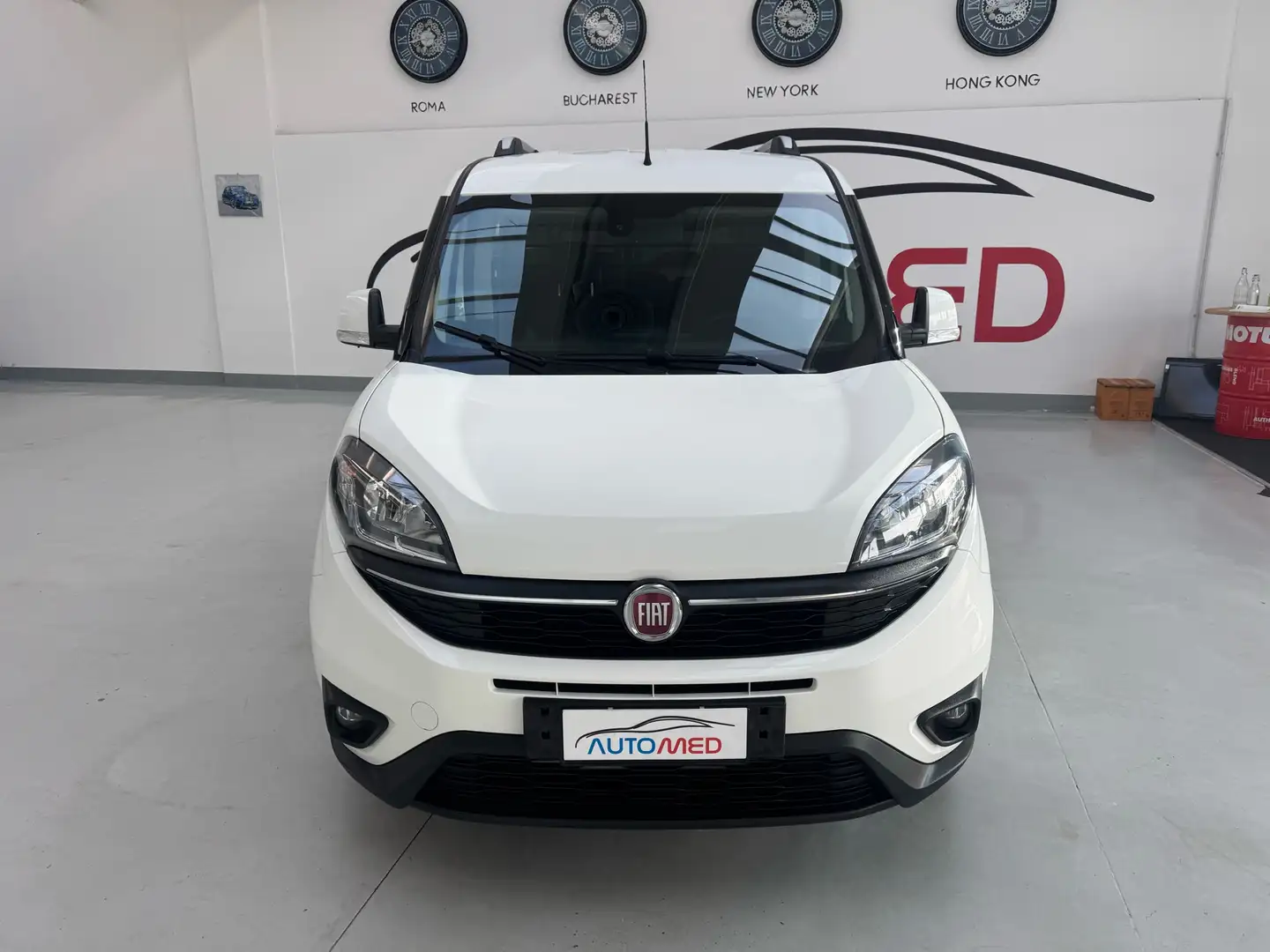 Fiat Doblo 1.6 mjt 16v Trekking 120cv N1 Weiß - 2