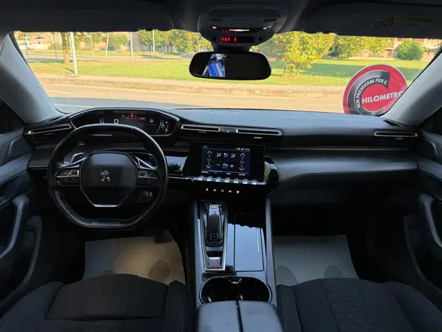 Peugeot 508 view 8