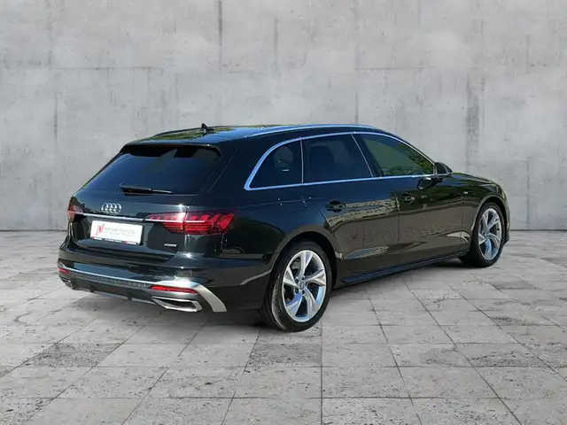 Audi A4 view 6