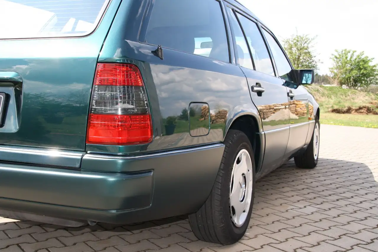 Mercedes-Benz E 200 T -Modell * KLIMA * KOMBI * S124 * TOP!, foto 8