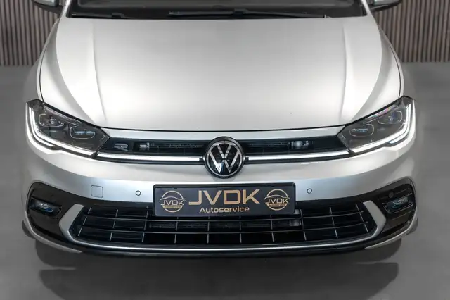 Volkswagen Polo view 4