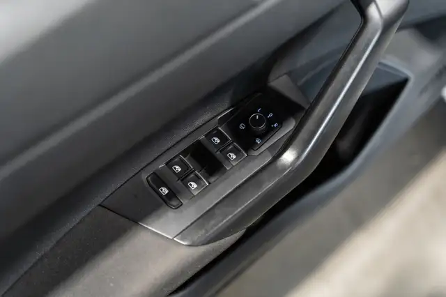 Volkswagen Polo view 15