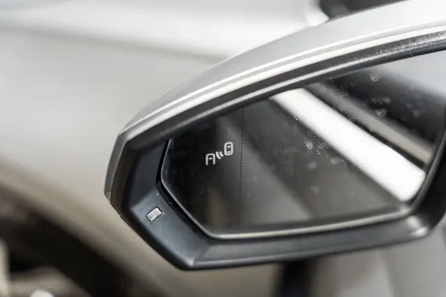Volkswagen Polo view 17